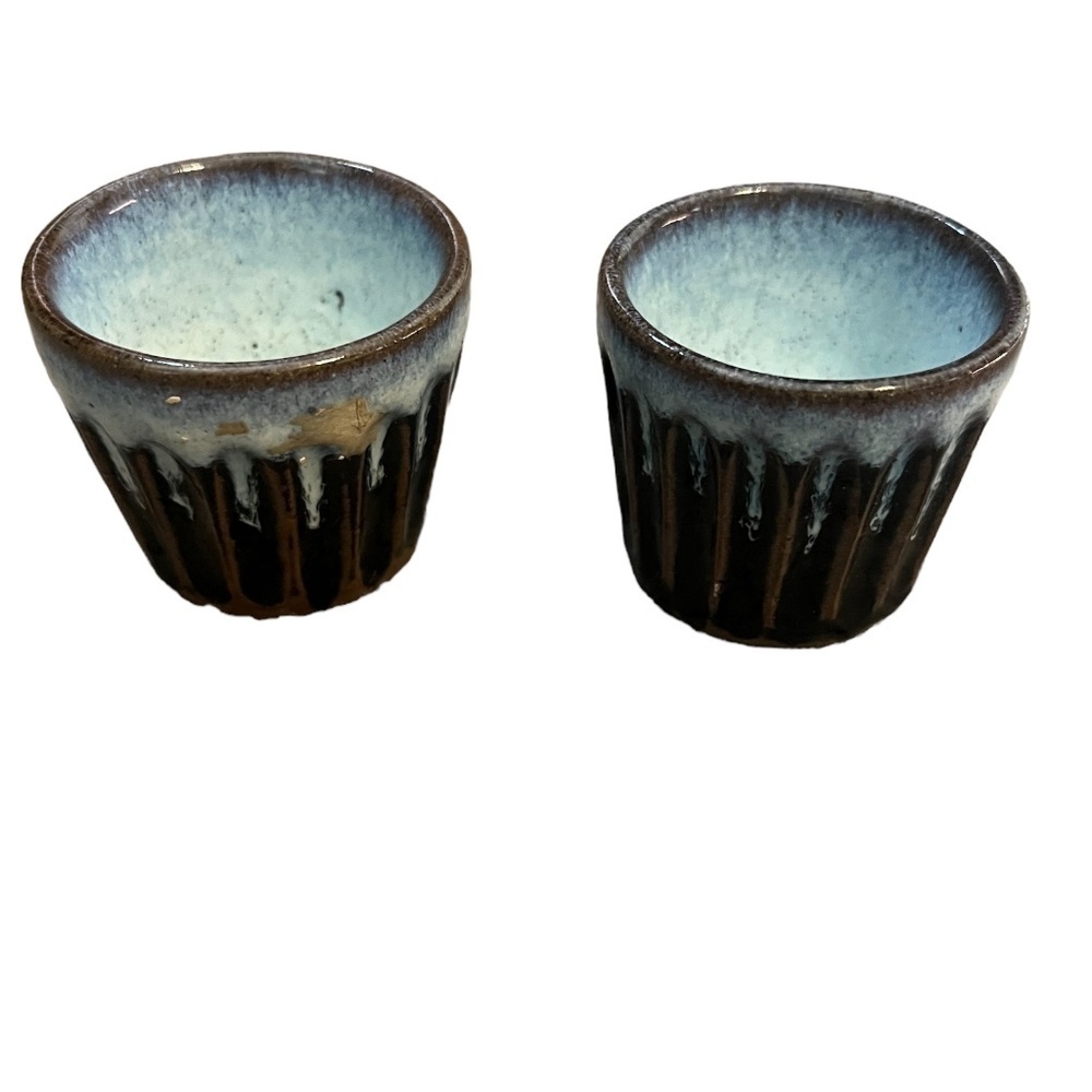 Set Of 2Tea Cup  Freehand flowing glazed pottery  Made in Japan‎